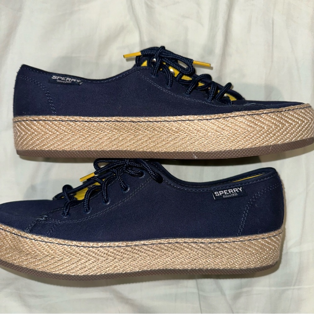 Sperry Platform Canvas Sneakers Navy Blue Women’s Size 9.5 Jute Rope Detail Sole